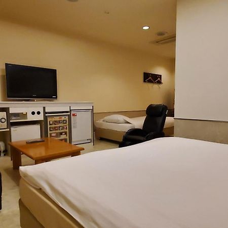 Hotel Golf Tsunashima (Adults Only) Yokohama  Extérieur photo